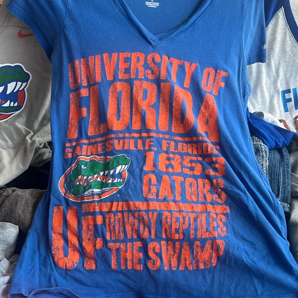 Gators T-shirt - Picture 1 of 2